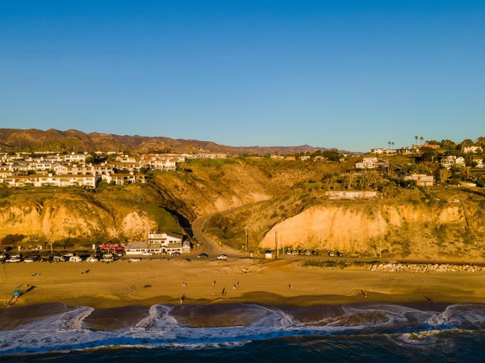 Dvele prefab malibu home