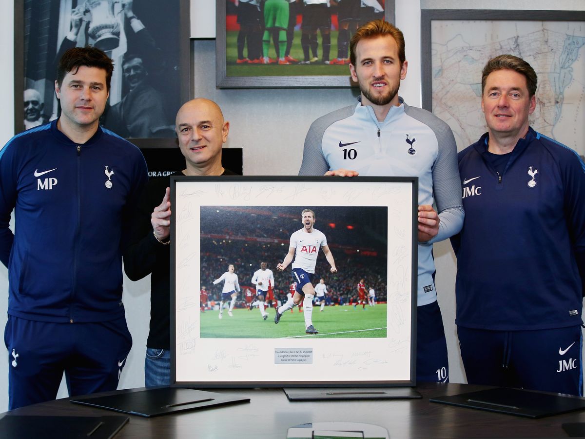 Daniel Levy hands a special gift to Harry Kane - but it's not what Spurs  fans wanted - football.london