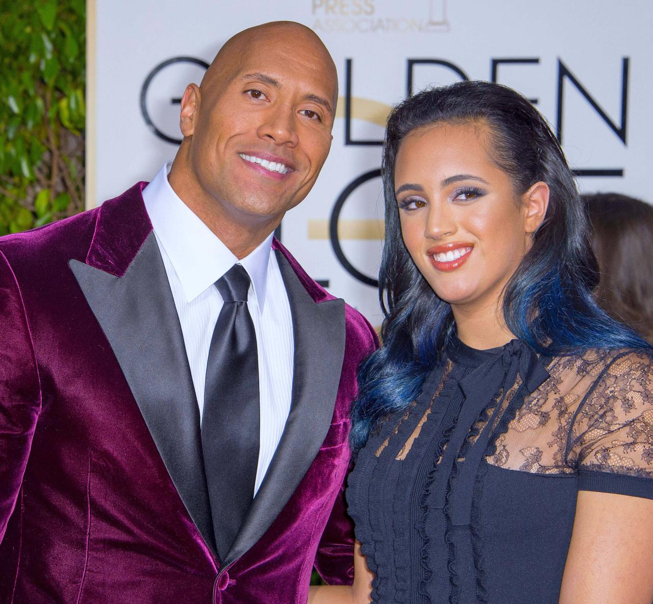 Dwayne "The Rock" Johnson: WWE kündigt ersten Profi-Kampf seiner Tochter an  | Sports Illustrated